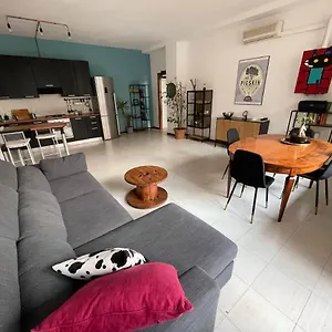 Mecenate Metropolitan Flat Appartamento